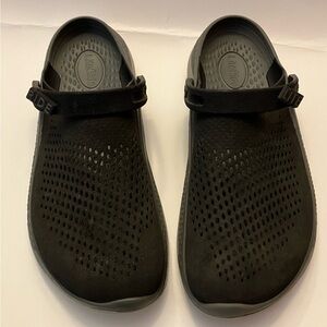 LiteRide Black Slip-On Clogs by Crocs
